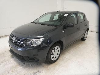 Dacia Sandero ESSENTIEL picture 3
