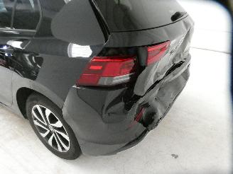 Volkswagen Golf ACTIVE picture 8