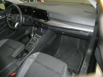 Volkswagen Golf ACTIVE picture 16