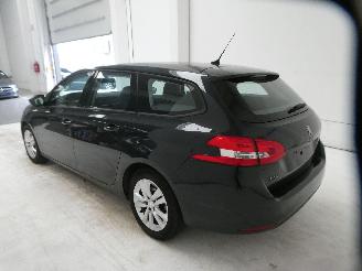 Peugeot 308 1.5D  II SW ACTIVE picture 4