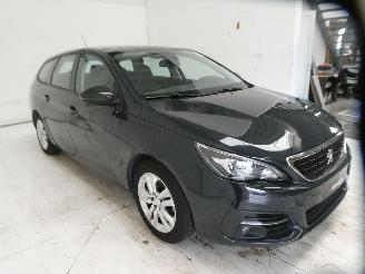 Peugeot 308 1.5D  II SW ACTIVE picture 14