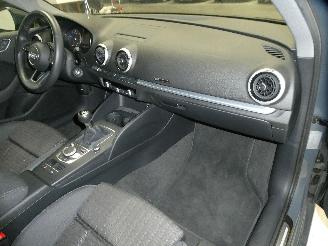 Audi A3 1.6D SPORT picture 11