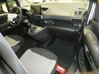 Citroën Berlingo PLUS picture 16