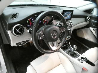 Mercedes Cla-klasse 180 D picture 17