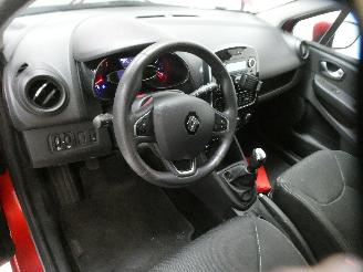 Renault Clio IV GRANDTOUR CO picture 15