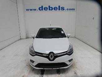 Schadeauto Renault Clio ZEN ENERGY TCE 2019/6