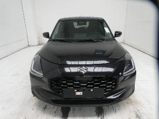 Suzuki Swift GLX picture 2