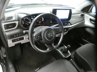 Suzuki Swift GLX picture 16