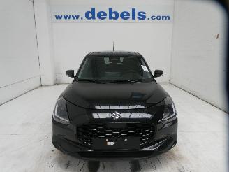 Unfallwagen Suzuki Swift GLX 2025/4