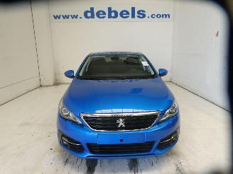 Vaurioauto  passenger cars Peugeot 308 II STYLE 2021/4