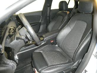 Mercedes Cla-klasse 180 D picture 16