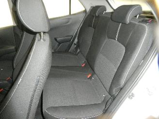 Kia Picanto 1.0 picture 17