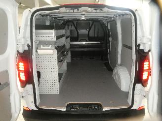 Volkswagen Transporter 2.D picture 18