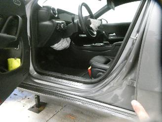 Mercedes A-klasse 2.0 A 180 D BUSINESS picture 6