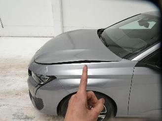 Peugeot 308 III ALLURE picture 6