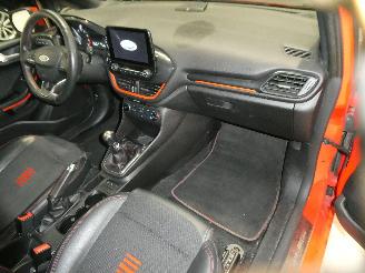 Ford Fiesta ST-LINE picture 16