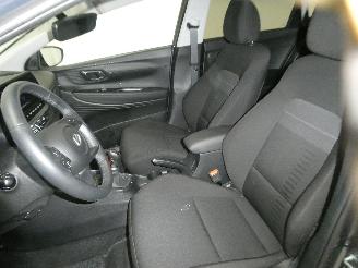 Hyundai Bayon  picture 24
