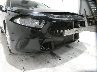 Mercedes A-klasse 1.5D A 180 D picture 15