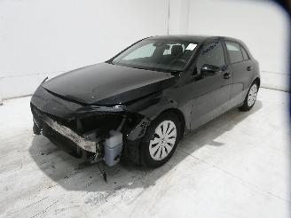 Mercedes A-klasse 1.5D A 180 D picture 5