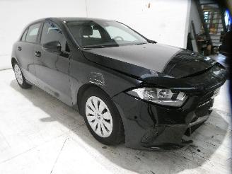 Mercedes A-klasse 1.5D A 180 D picture 12