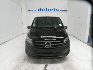 damaged passenger cars Mercedes Vito 8+1 PL 2025/6