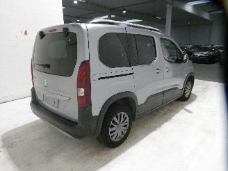 Peugeot Rifter ALLURE picture 10