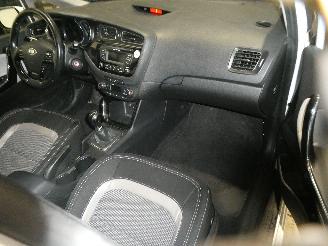 Kia Cee d 1.4CRDI picture 10