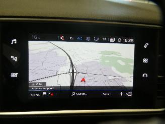 Peugeot 308 II STYLE picture 15