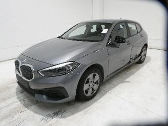 BMW 1-serie I picture 3