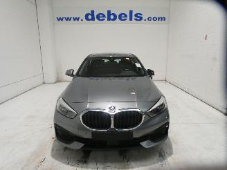 Coche accidentado BMW 1-serie I 2023/12