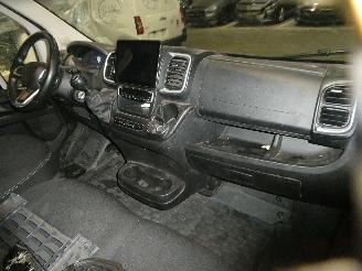 Peugeot Boxer 2.2D picture 9