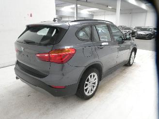 BMW X1 SDRIVE18I picture 11