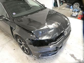 Volkswagen Passat GTE picture 12