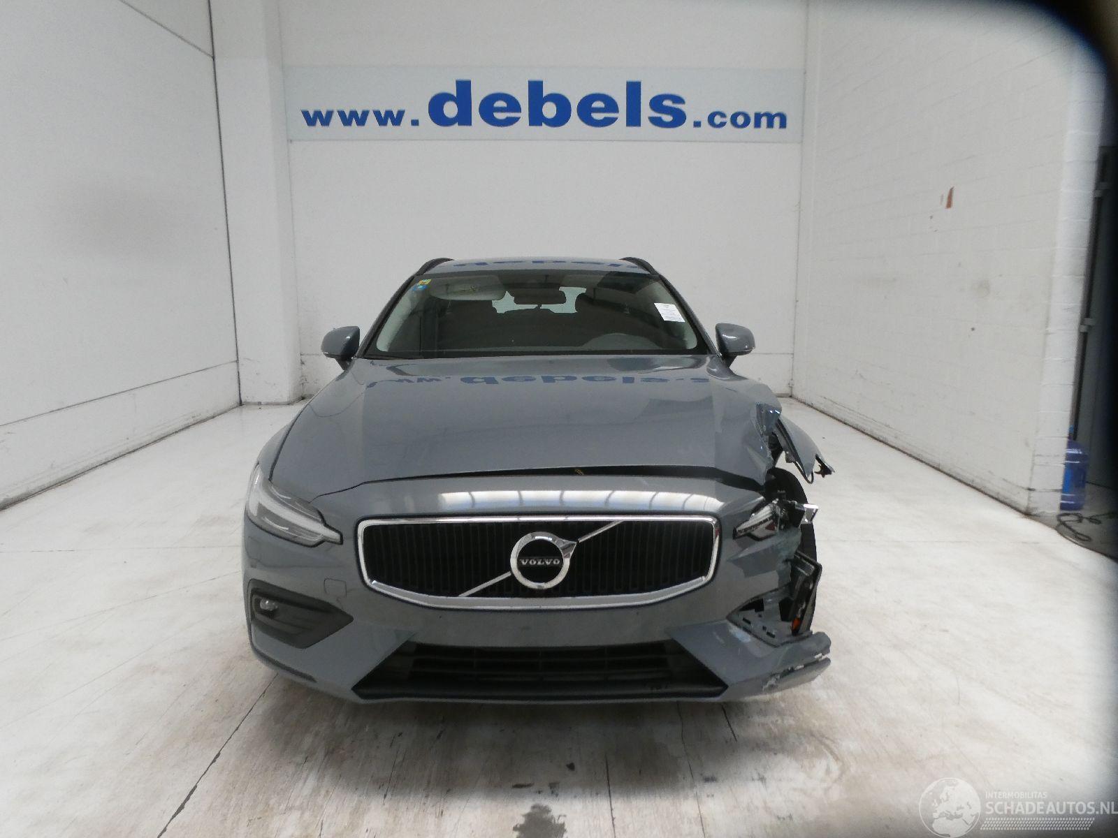 Volvo V-60 