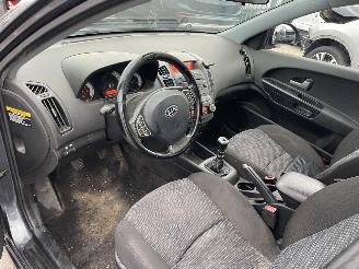 Kia Ceed 1.6 CRDI BREAK picture 8