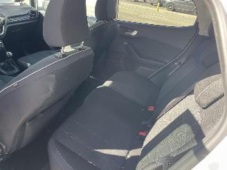 Ford Fiesta 1.1I picture 12