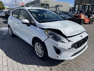 Ford Fiesta 1.1I picture 4