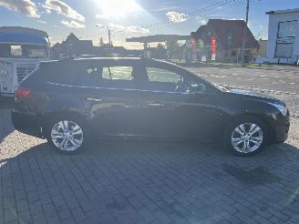 Chevrolet Cruze WAGON 1.7TD LT+ picture 6
