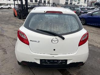 Mazda 2 1.4 B picture 6