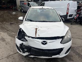 Mazda 2 1.4 B picture 2