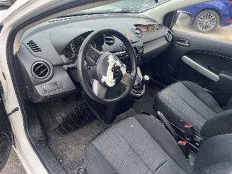 Mazda 2 1.4 B picture 19