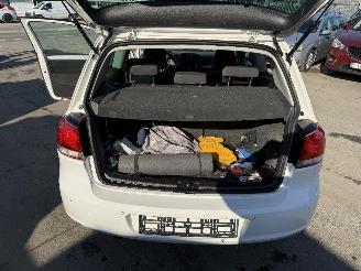 Volkswagen Golf 1.2 TSI picture 21