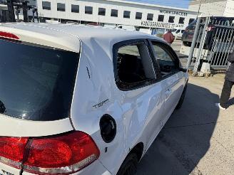 Volkswagen Golf 1.2 TSI picture 11