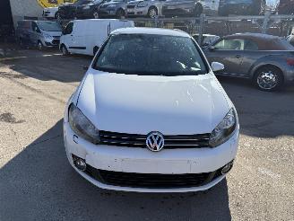 Volkswagen Golf 1.2 TSI picture 2