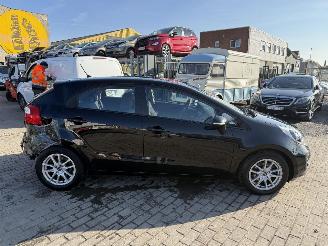 Kia Rio ECO DYNAMICS 1.3B picture 2