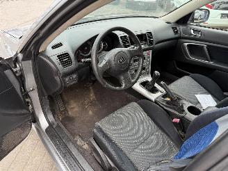 Subaru Legacy 2.0 picture 28