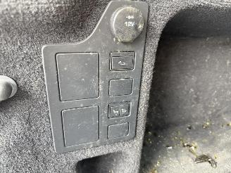 Land Rover Discovery 3.0D HSE picture 28