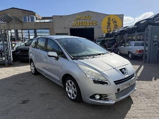 Auto incidentate Peugeot 5008 1.6 HDI 2010/5