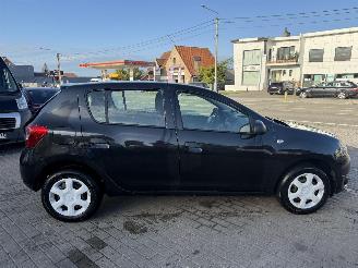 Dacia Sandero AMBIANCE picture 4