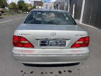 Lexus LS  picture 9